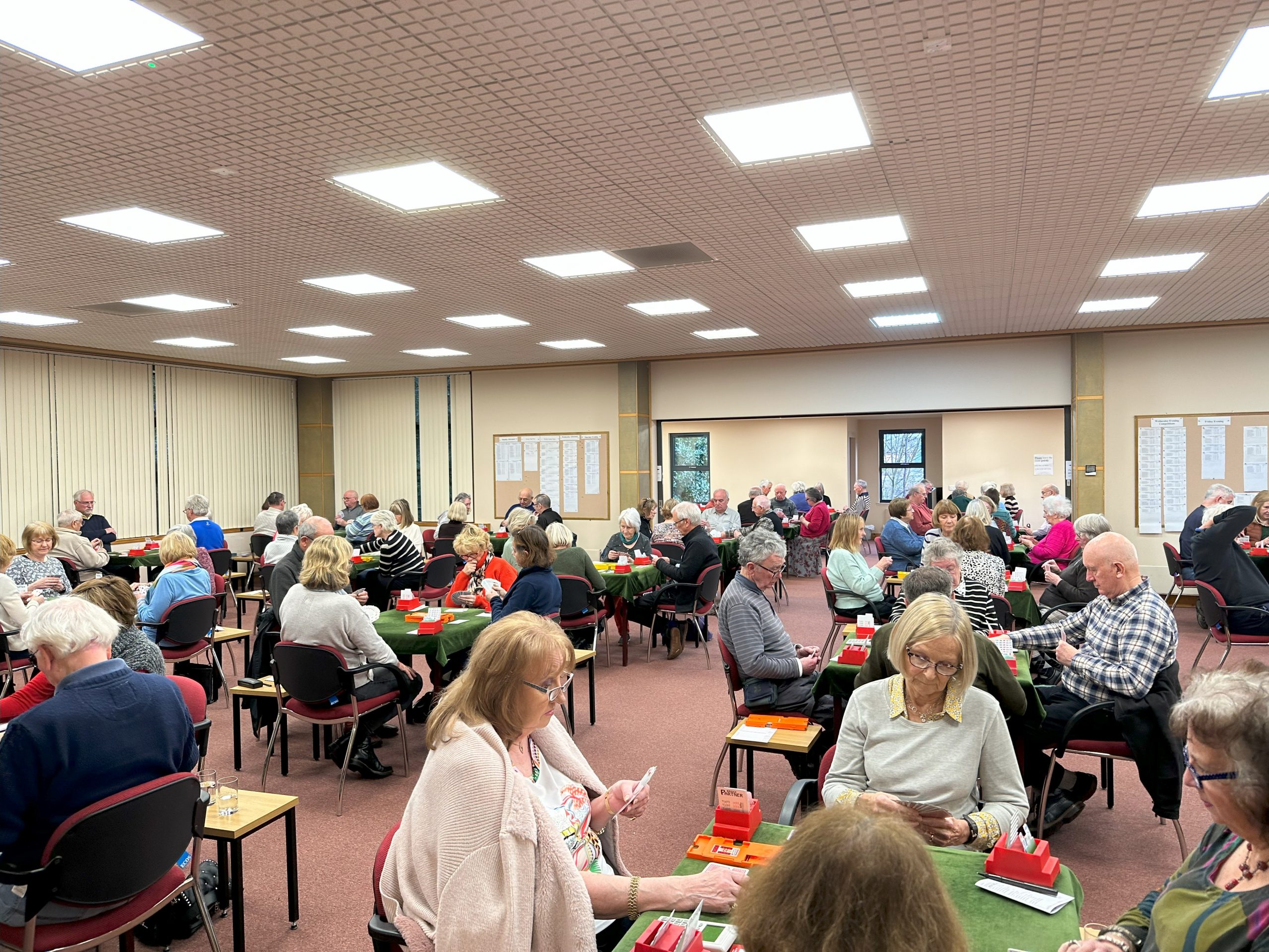 A busy Monday afternoon session in progress